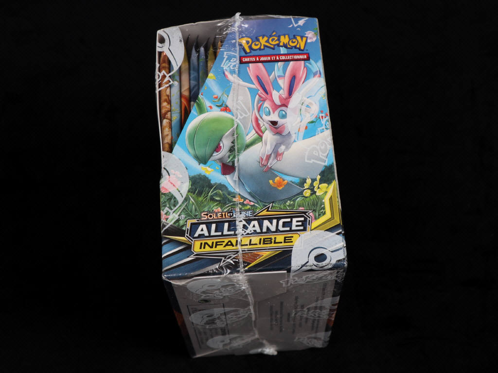 Lot 172 - POKEMON COMPANY (USA) (1)