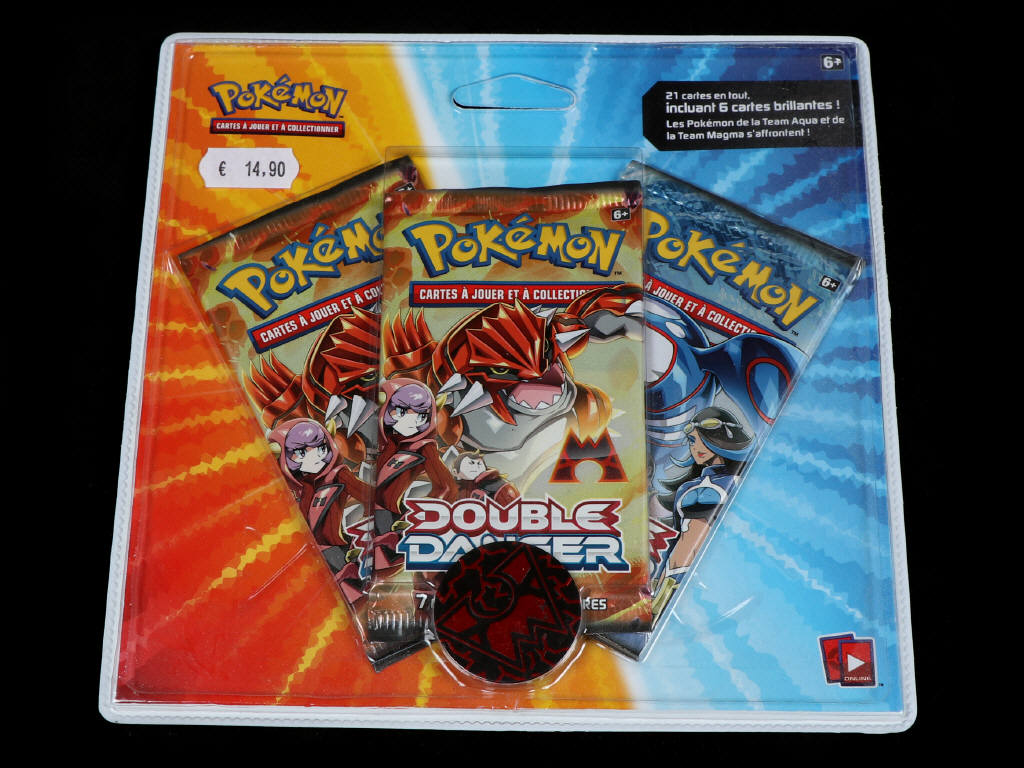 Lot 12 - POKEMON COMPANY (USA) (1)