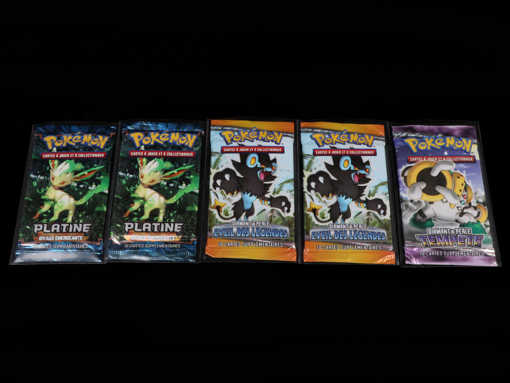 Lot 126 - POKEMON COMPANY (USA) (5)