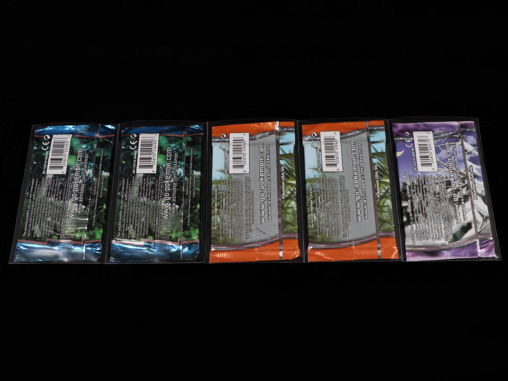 Lot 126 - POKEMON COMPANY (USA) (5)