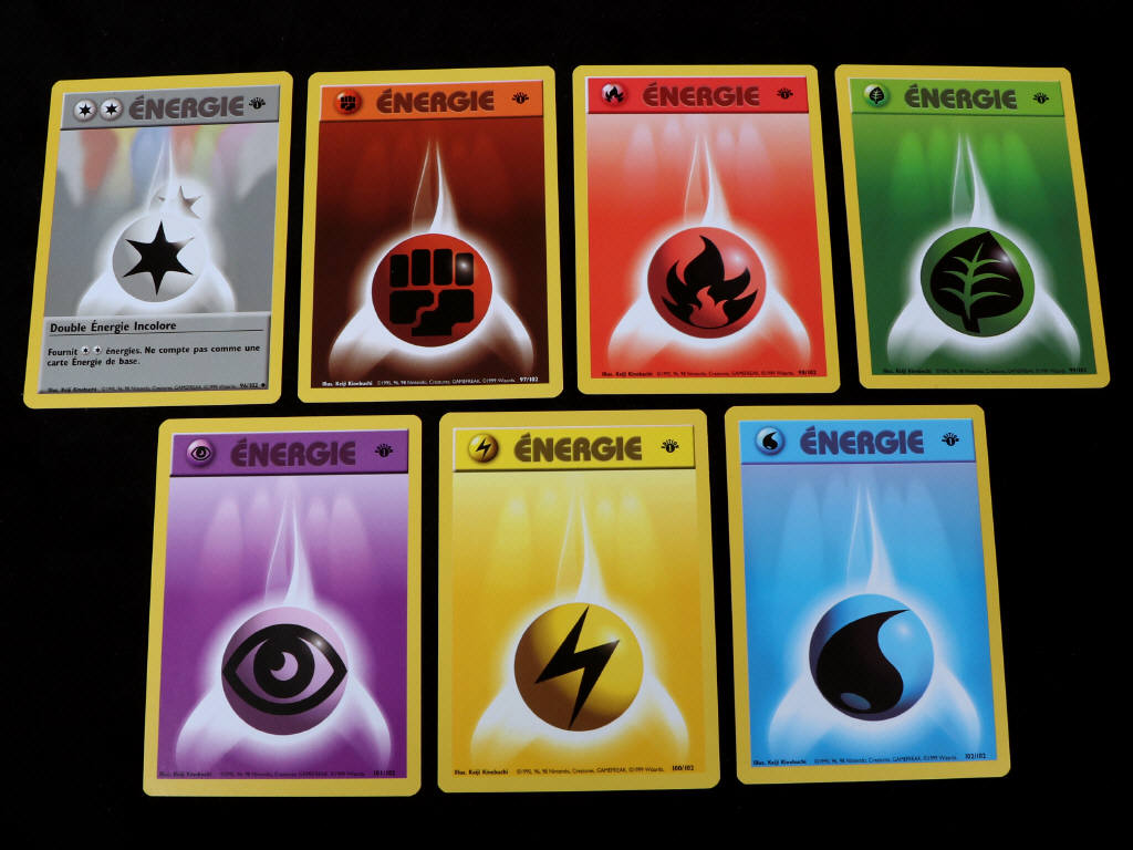 Lot 128 - POKEMON COMPANY (USA) (102)