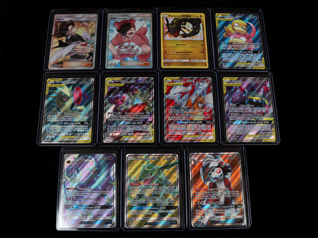 Lot 183 - POKEMON COMPANY (USA) (11)