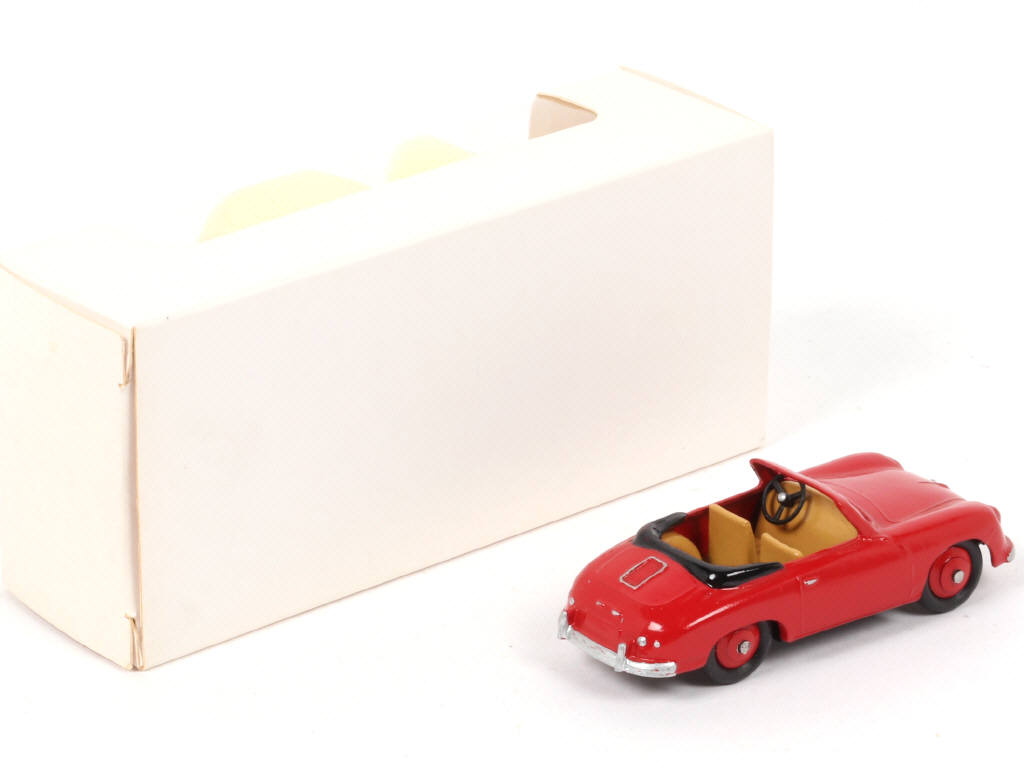 Lot 252 - CLUB DINKY FRANCE (1)