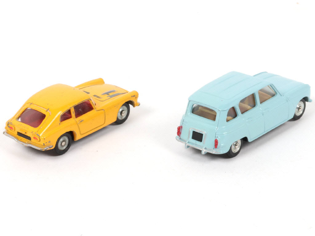 Lot 174 - DINKY TOYS (FRANCE) (2)