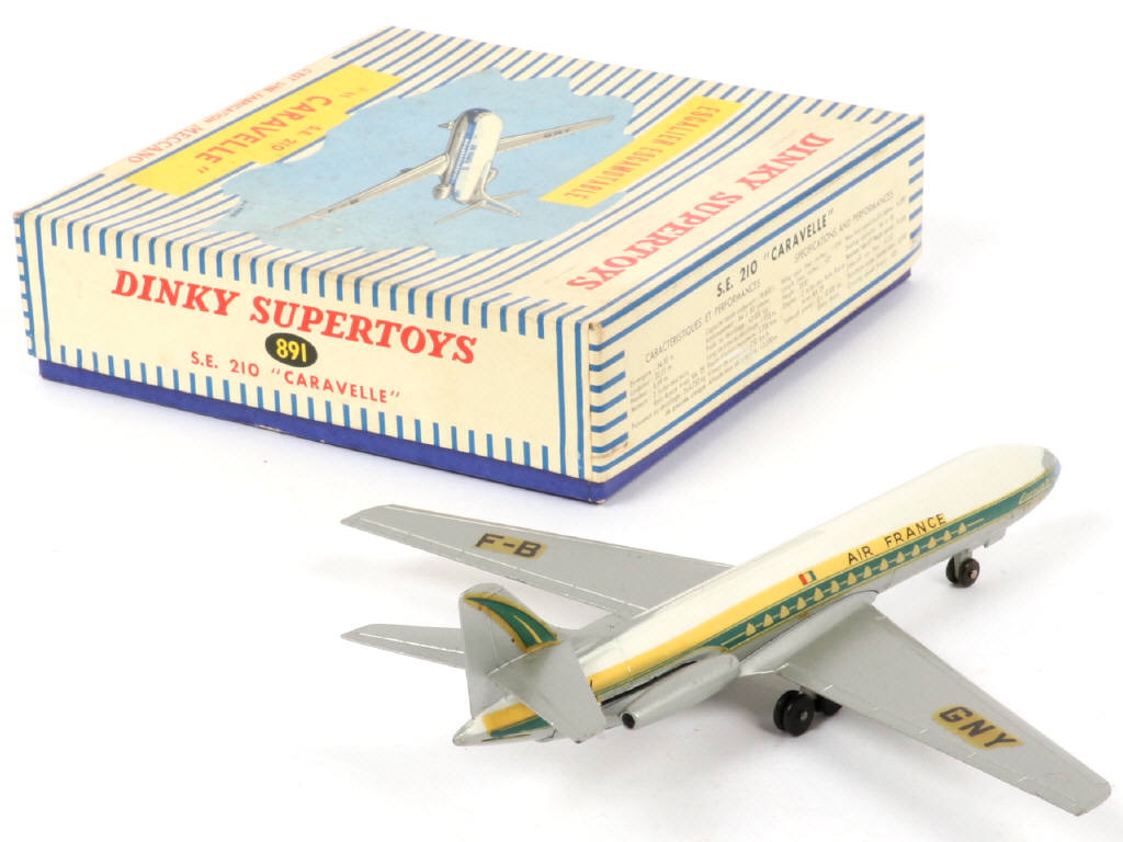 Lot 153 - DINKY TOYS (FRANCE) (1)