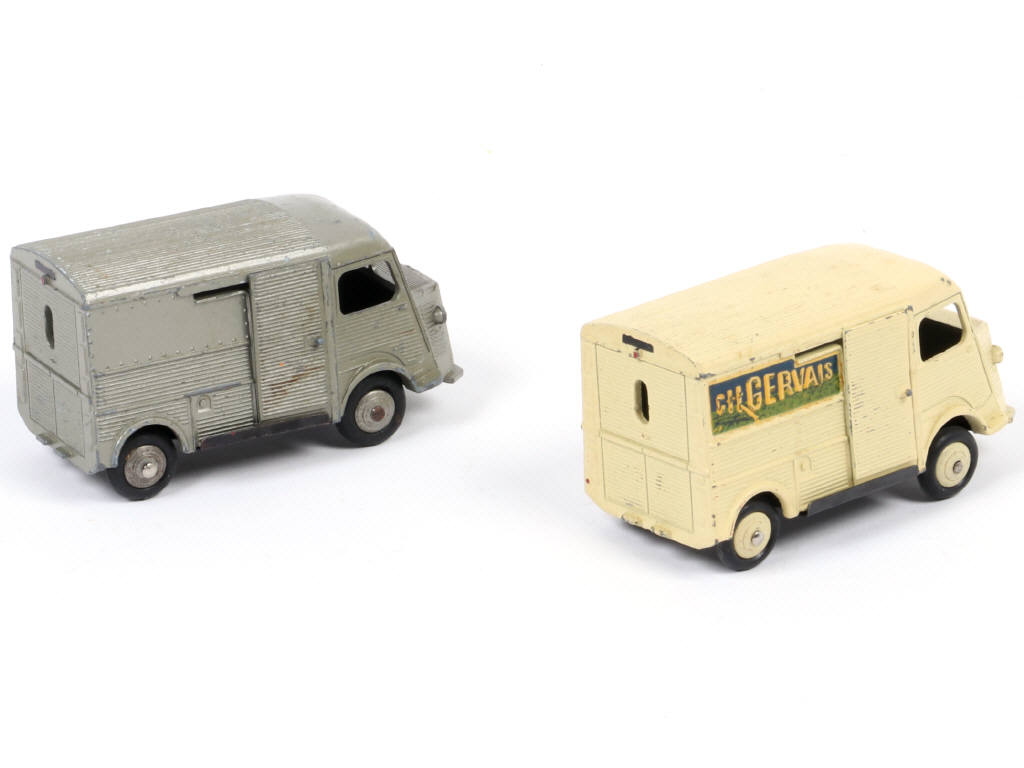 Lot 179 - DINKY TOYS (FRANCE) (2)