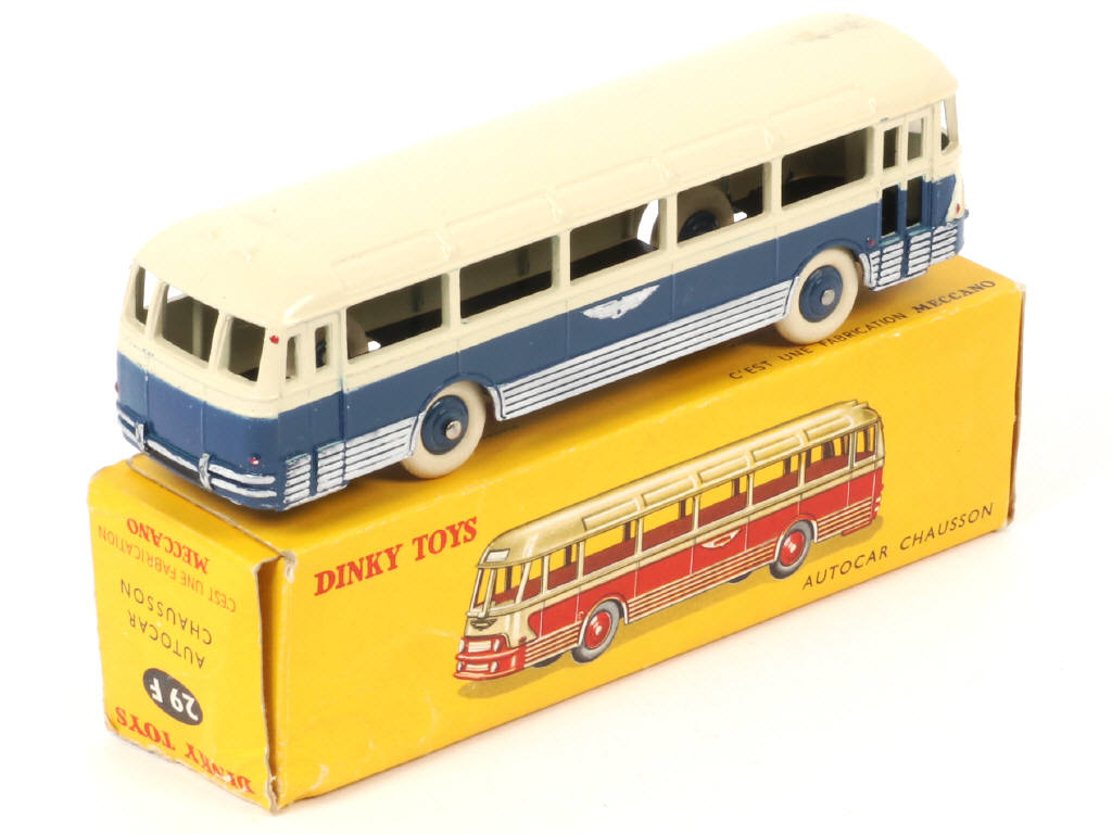Lot 112 - DINKY TOYS (FRANCE) (1)