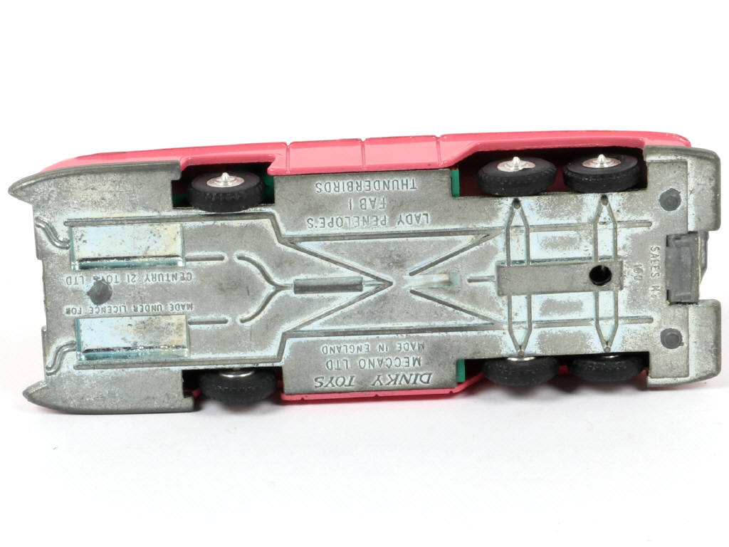 Lot 156 - DINKY TOYS (GB) (1)