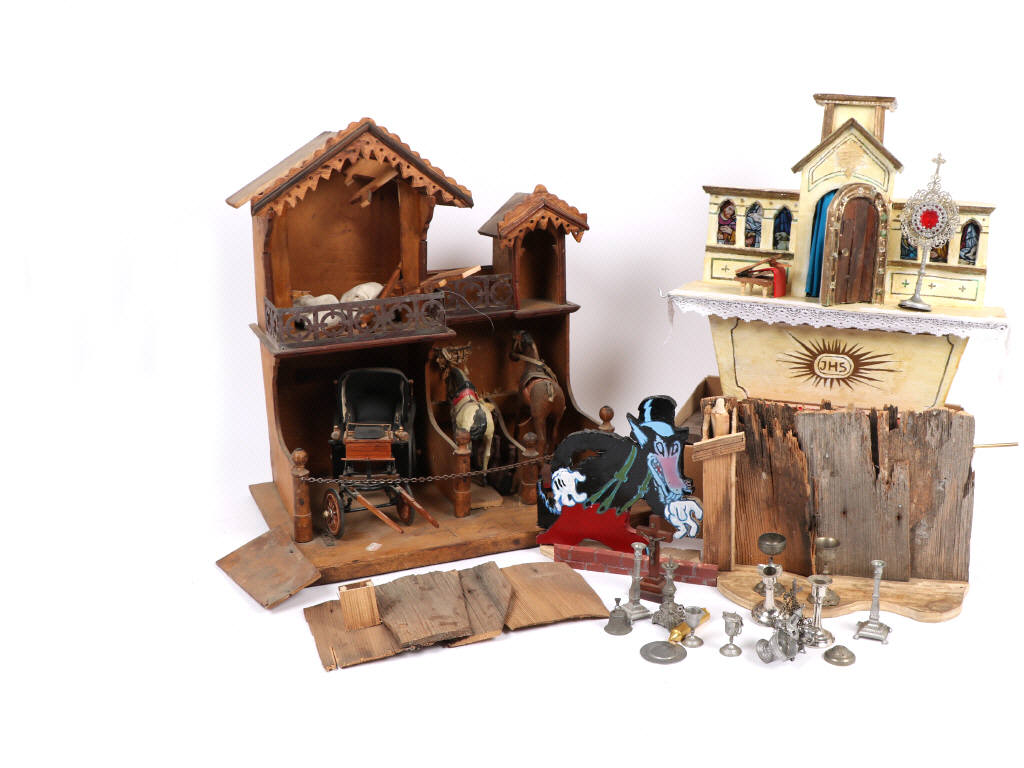 Lot 103 - DIVERS (4)