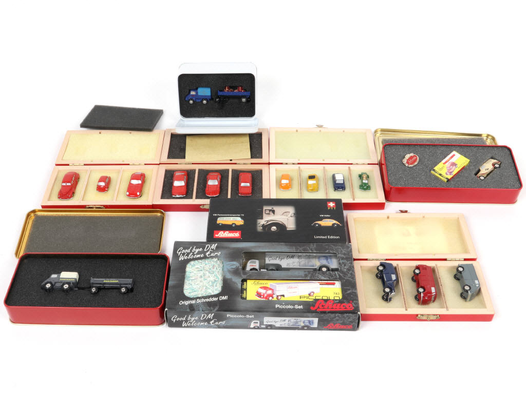 Lot 241 - SCHUCO (ALLEMAGNE) (9)