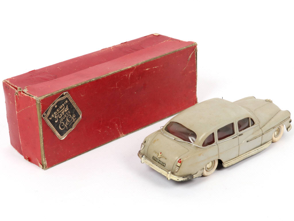 Lot 157 - GEGE (FRANCE) (1)