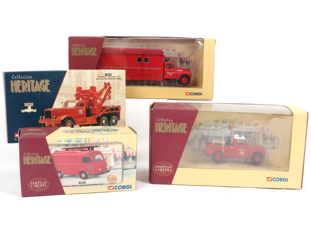 Lot 204 - CORGI TOYS (GB) (4)