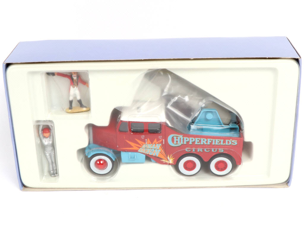 Lot 205 - CORGI TOYS (GB) (6)