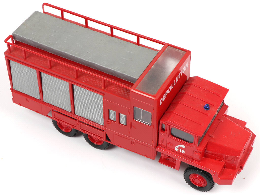 Lot 159 - DIVERS (22)