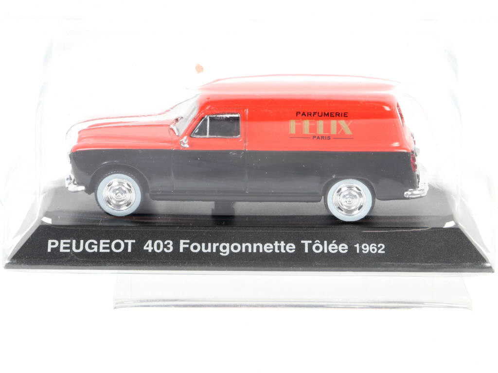 Lot 329 - EDITIONS HACHETTE (FRANCE) (12)