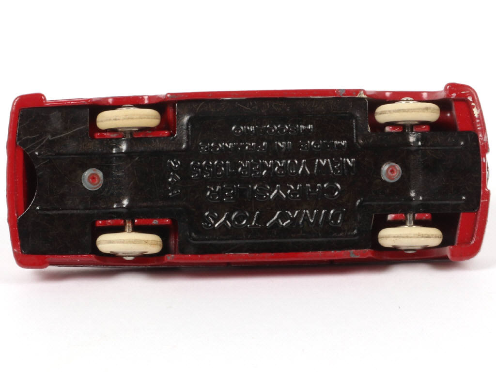 Lot 222 - DINKY TOYS (FRANCE) (1)