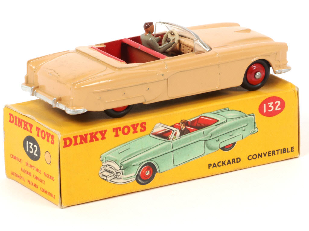 Lot 174 - DINKY TOYS (GB) (1)