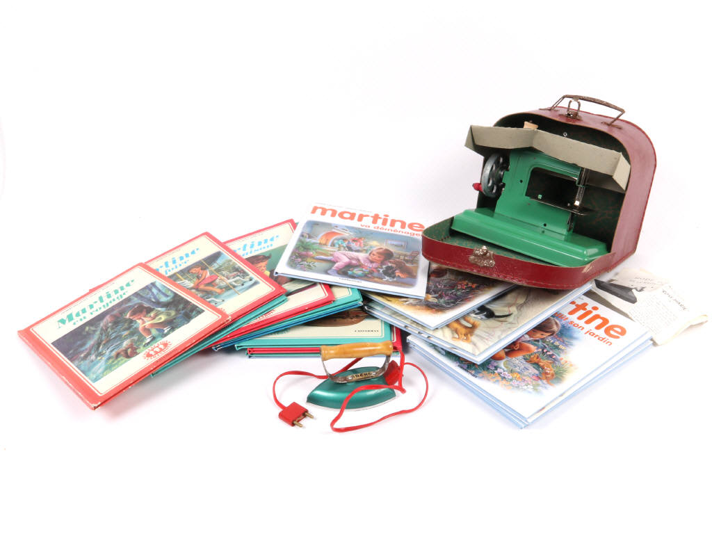 Lot 32 - DIVERS (22)