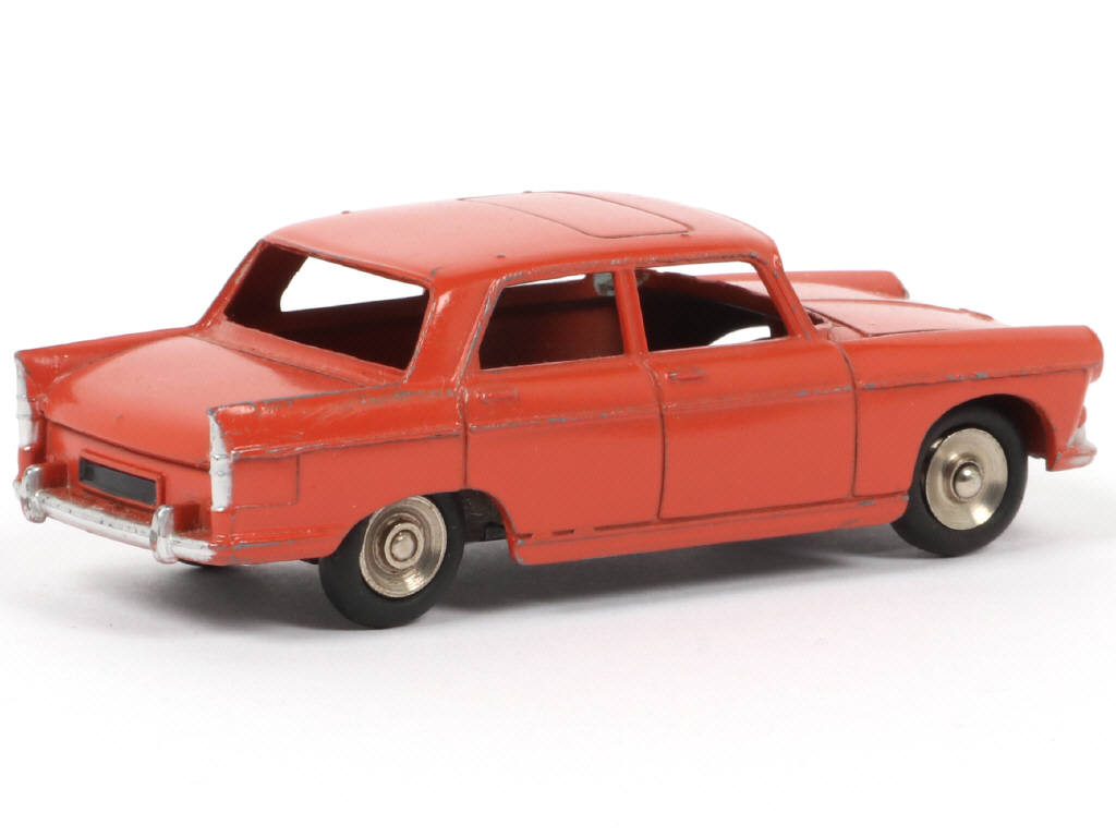 Lot 161 - DINKY TOYS (FRANCE) Série JUNIOR (1)