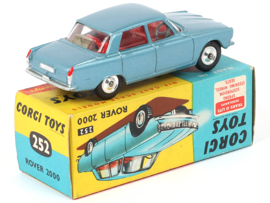 Lot 21 - CORGI TOYS (GB) (1)