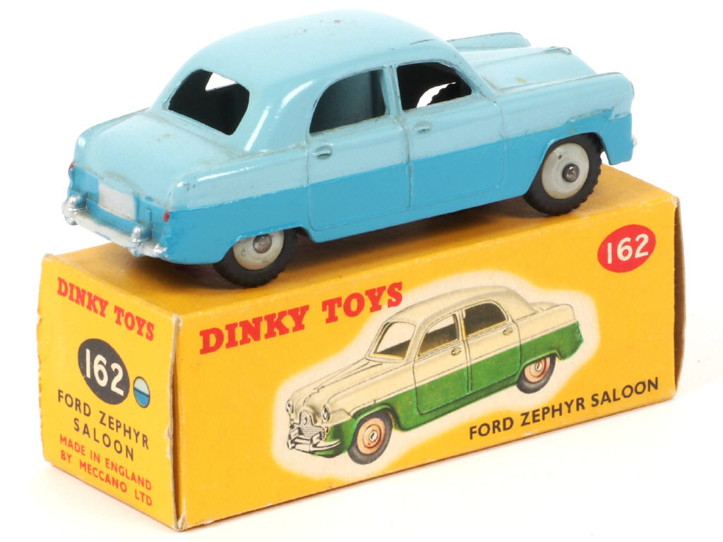 Lot 94 - DINKY TOYS (GB) (1)