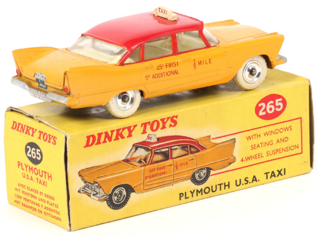 Lot 125 - DINKY TOYS (GB) (1)