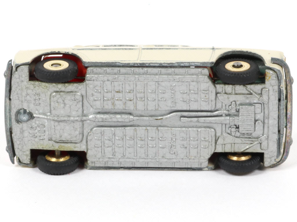 Lot 15 - TEKNO (DANEMARK) (1)
