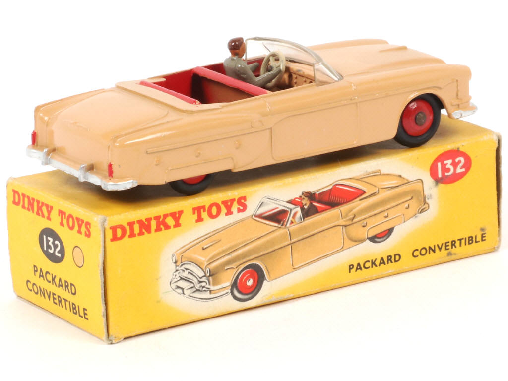 Lot 87 - DINKY TOYS (GB) (1)