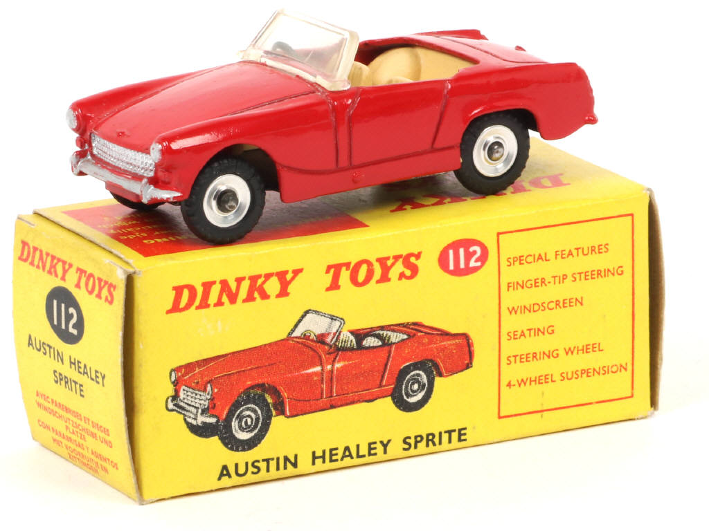 Lot 138 - DINKY TOYS (GB) (1)