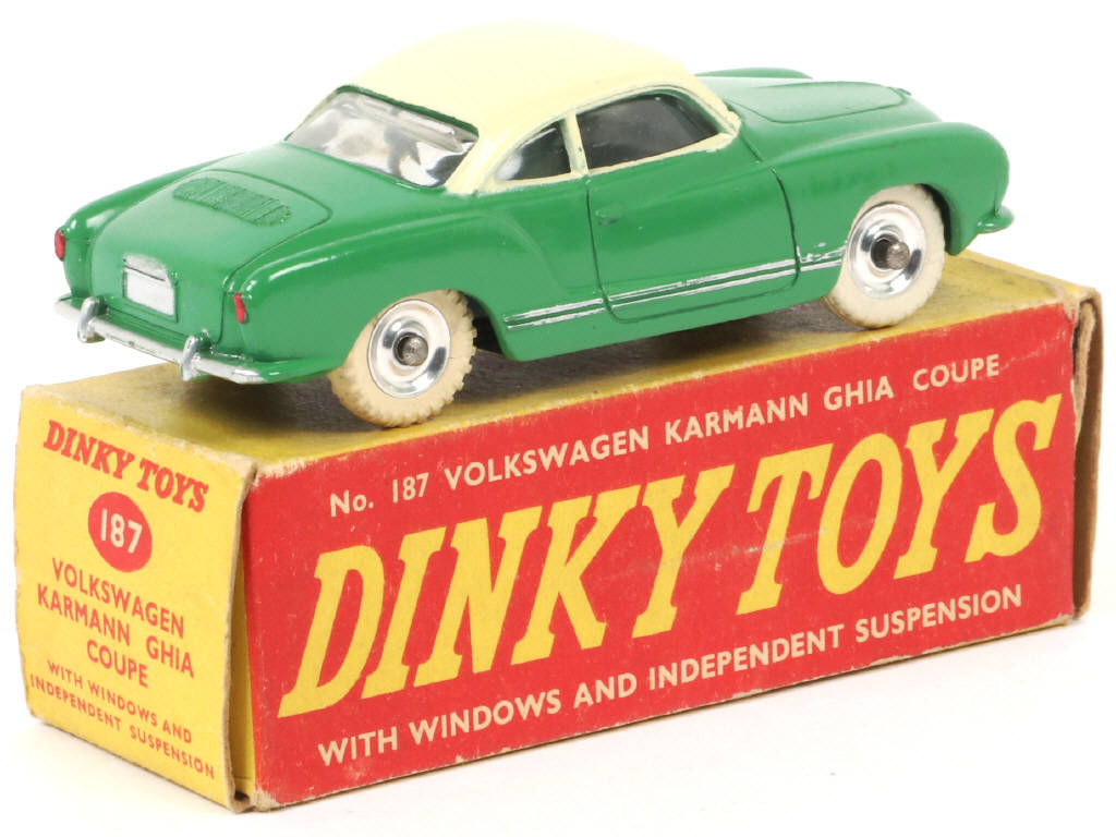 Lot 130 - DINKY TOYS (GB) (1)