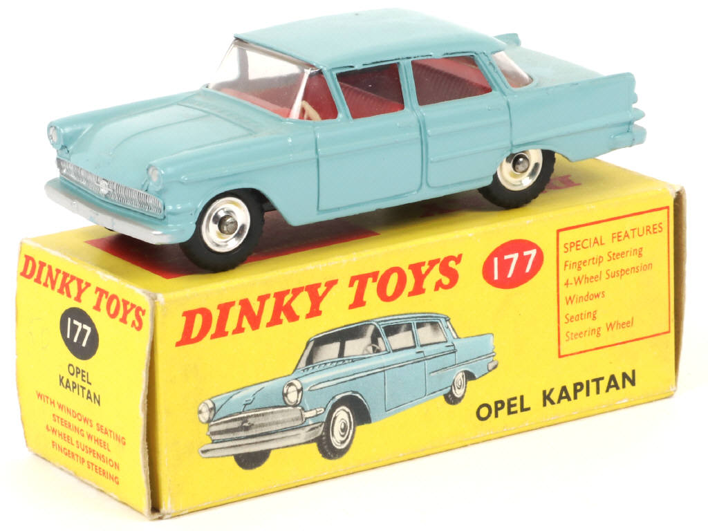 Lot 113 - DINKY TOYS (GB) (1)