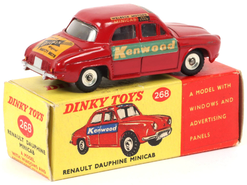 Lot 129 - DINKY TOYS (GB) (1)
