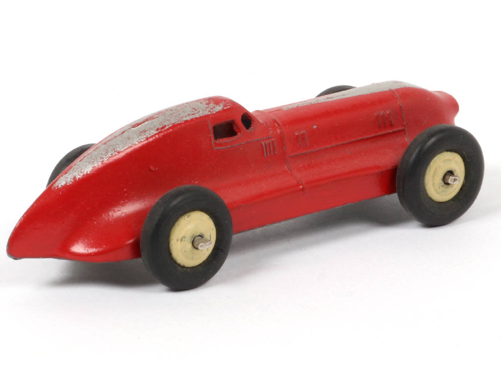 Lot 166 - DINKY TOYS (FRANCE) (1)