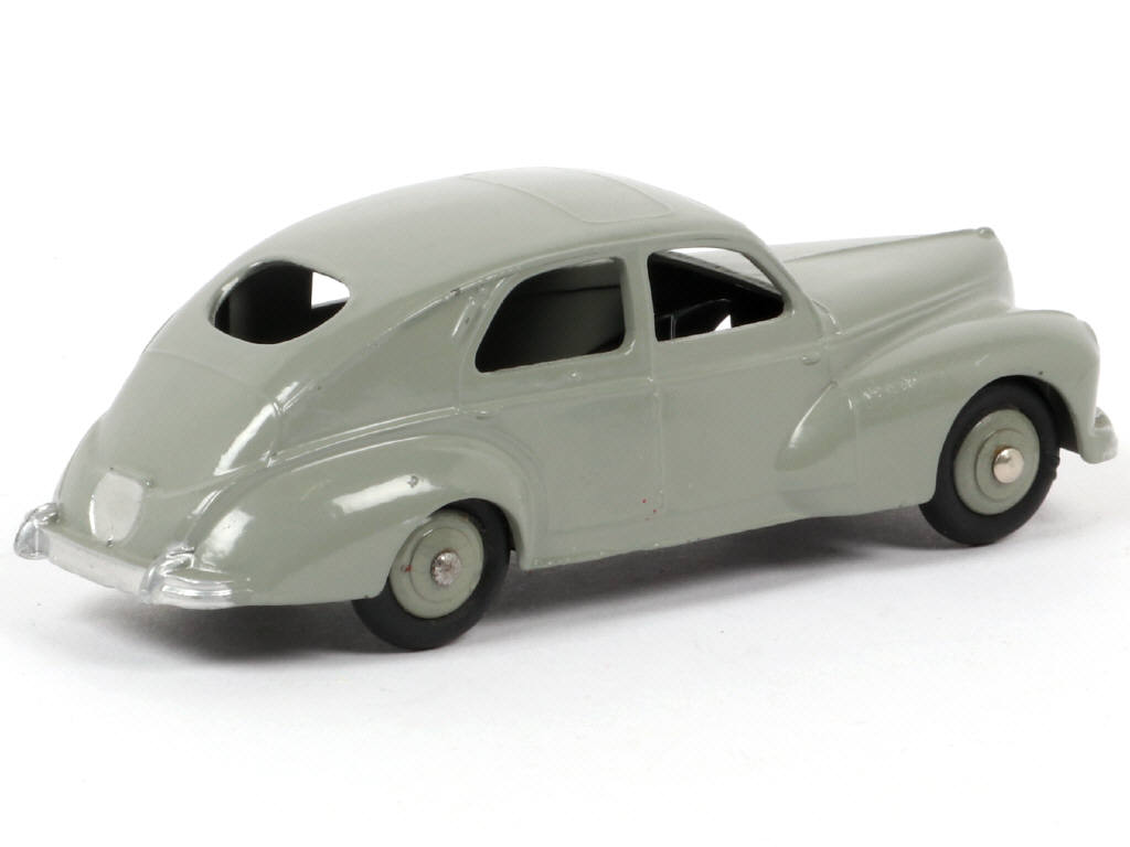Lot 180 - DINKY TOYS (FRANCE) (1)