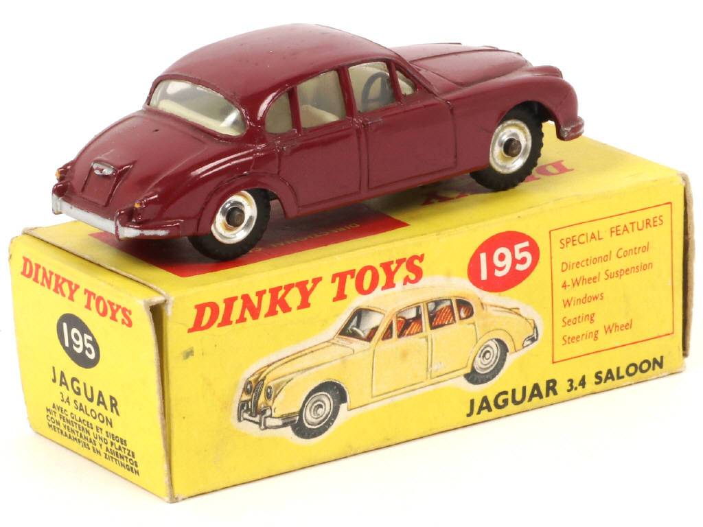 Lot 123 - DINKY TOYS (GB) (1)