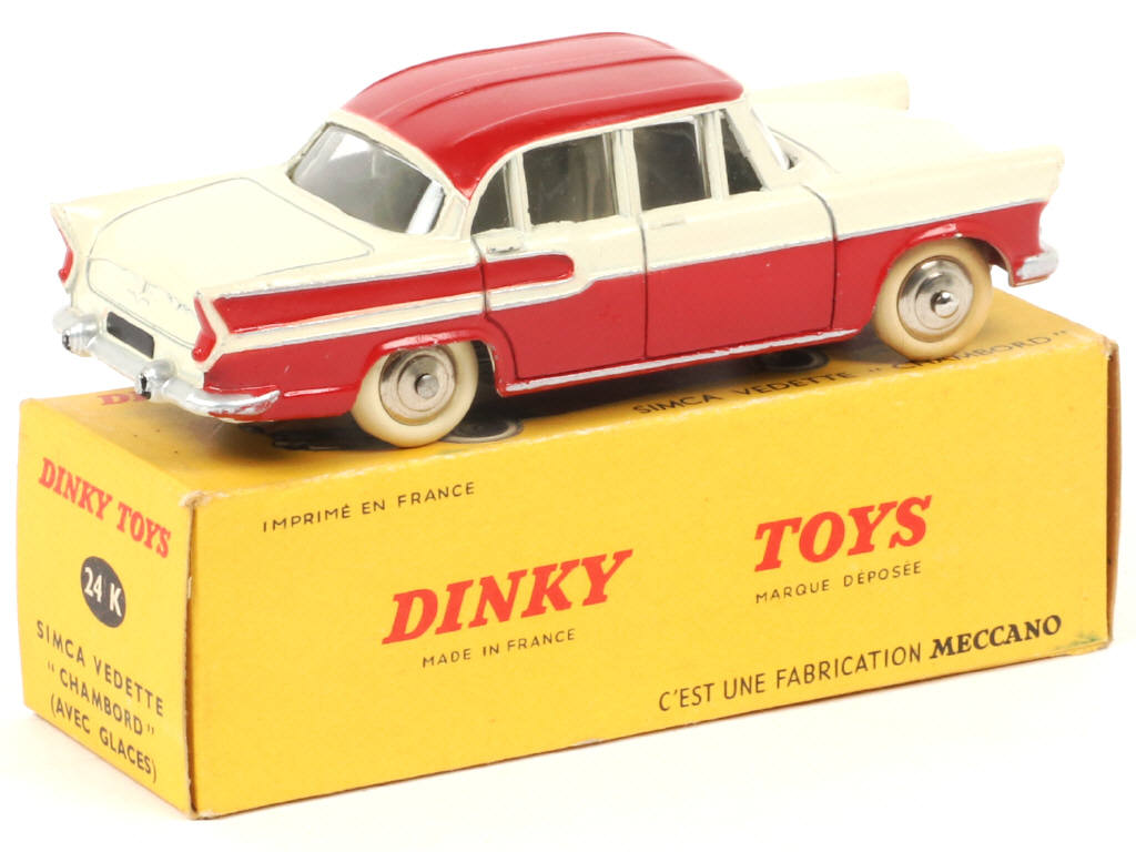 Lot 386 - DINKY TOYS (FRANCE) (1)