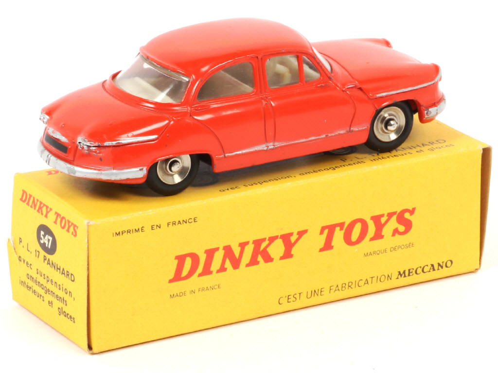 Lot 407 - DINKY TOYS (FRANCE) (1)