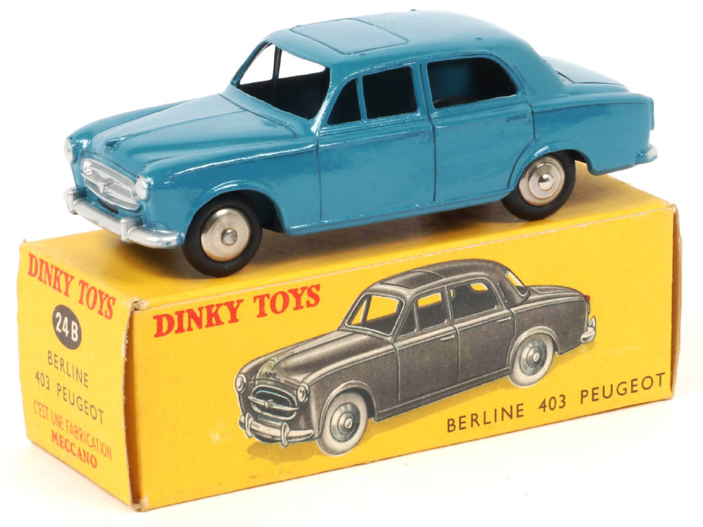 Lot 363 - DINKY TOYS (FRANCE) (1)