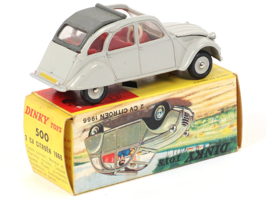 Lot 413 - DINKY TOYS (FRANCE) (1)