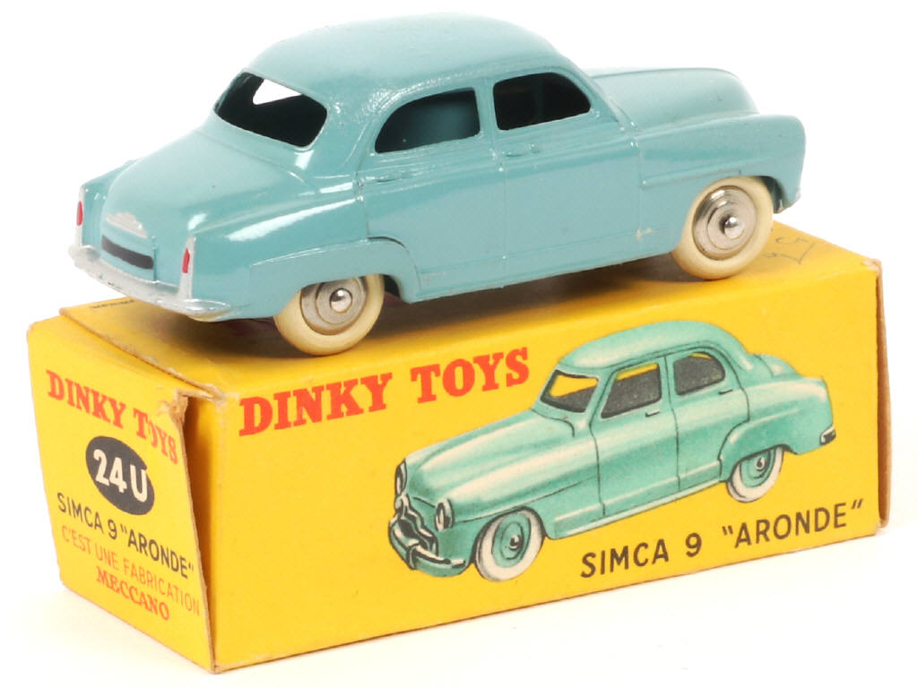 Lot 389 - DINKY TOYS (FRANCE) (1)