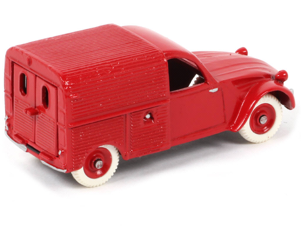 Lot 311 - CLUB DINKY FRANCE (1)