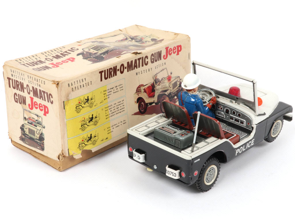 Lot 28 - NOMURA (JAPON) (1)