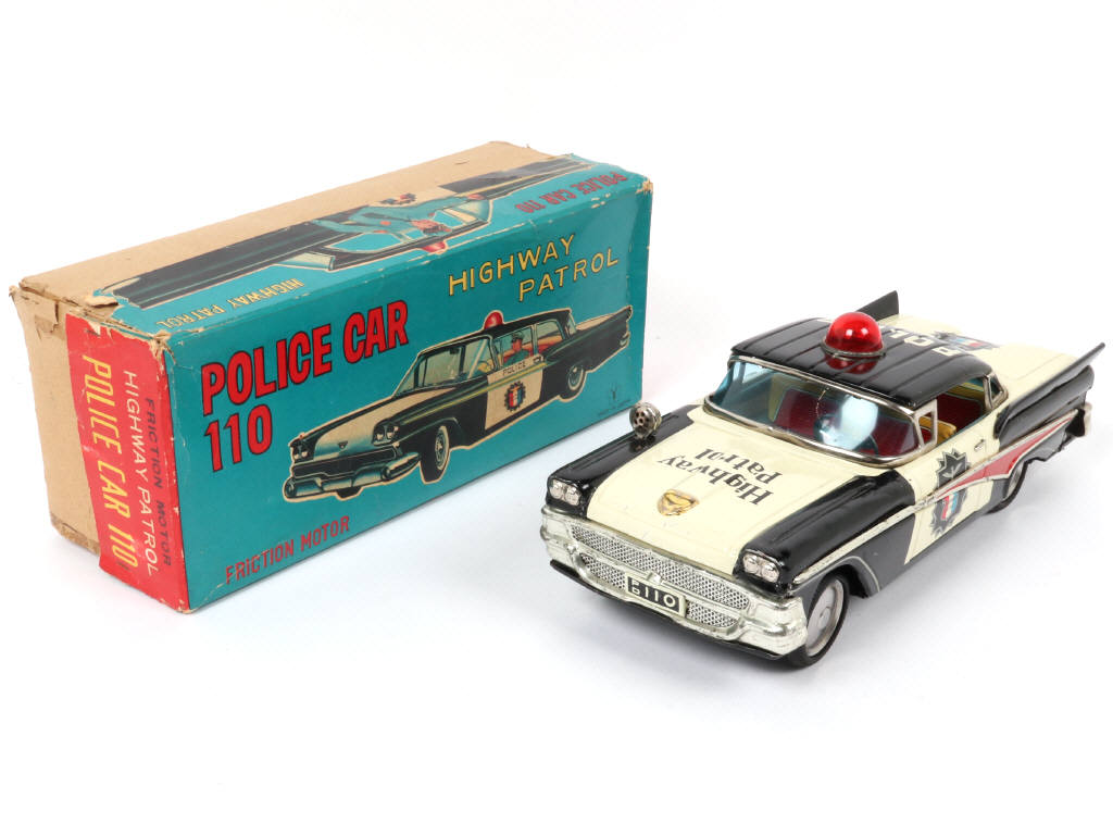 Lot 32 - YONEZAWA TOYS (JAPON) (1)