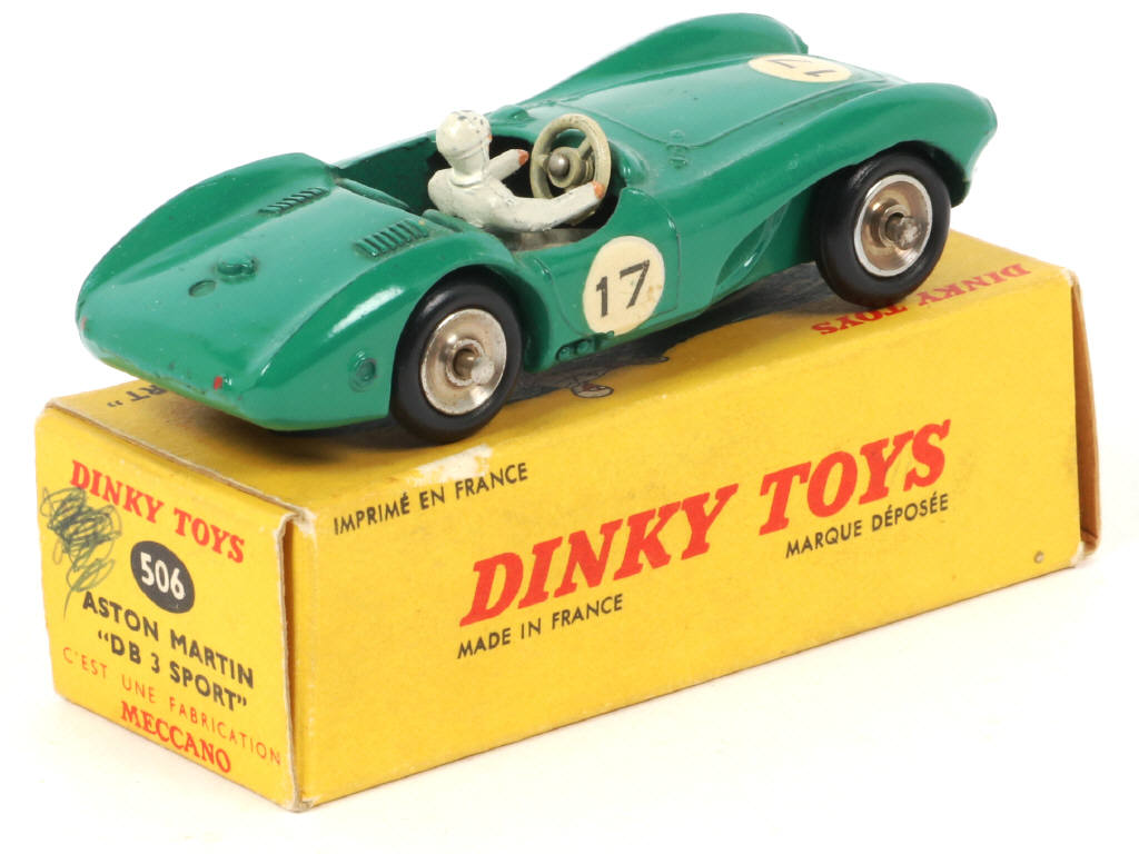 Lot 395 - DINKY TOYS (FRANCE) (1)