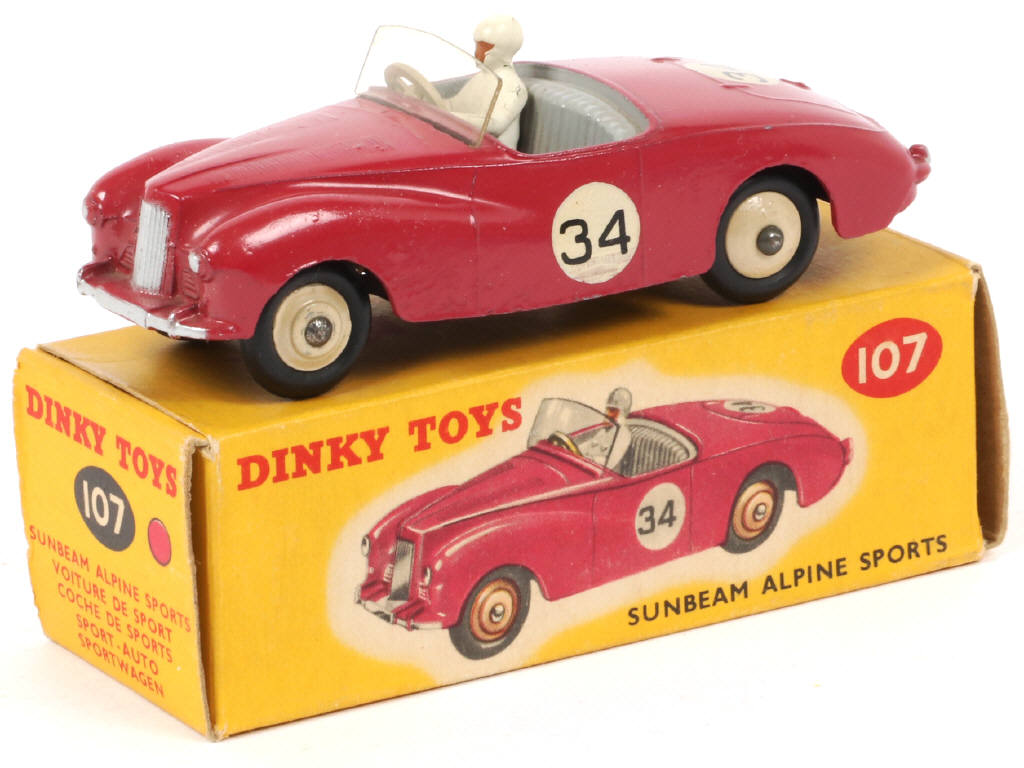 Lot 502 - DINKY TOYS (GB) (1)