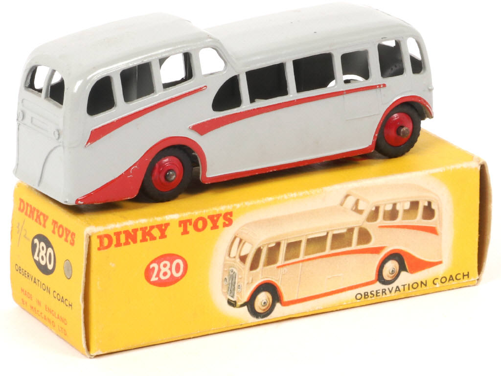 Lot 532 - DINKY TOYS (GB) (1)