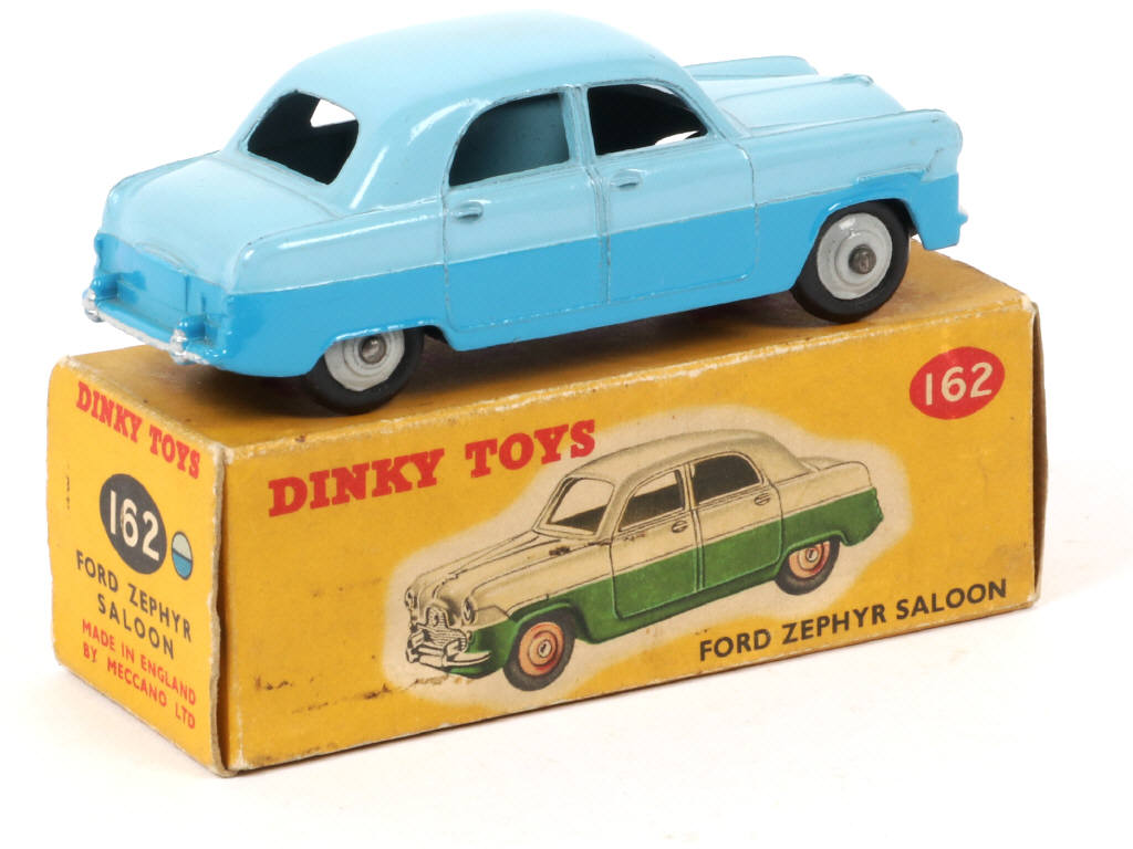Lot 514 - DINKY TOYS (GB) (1)