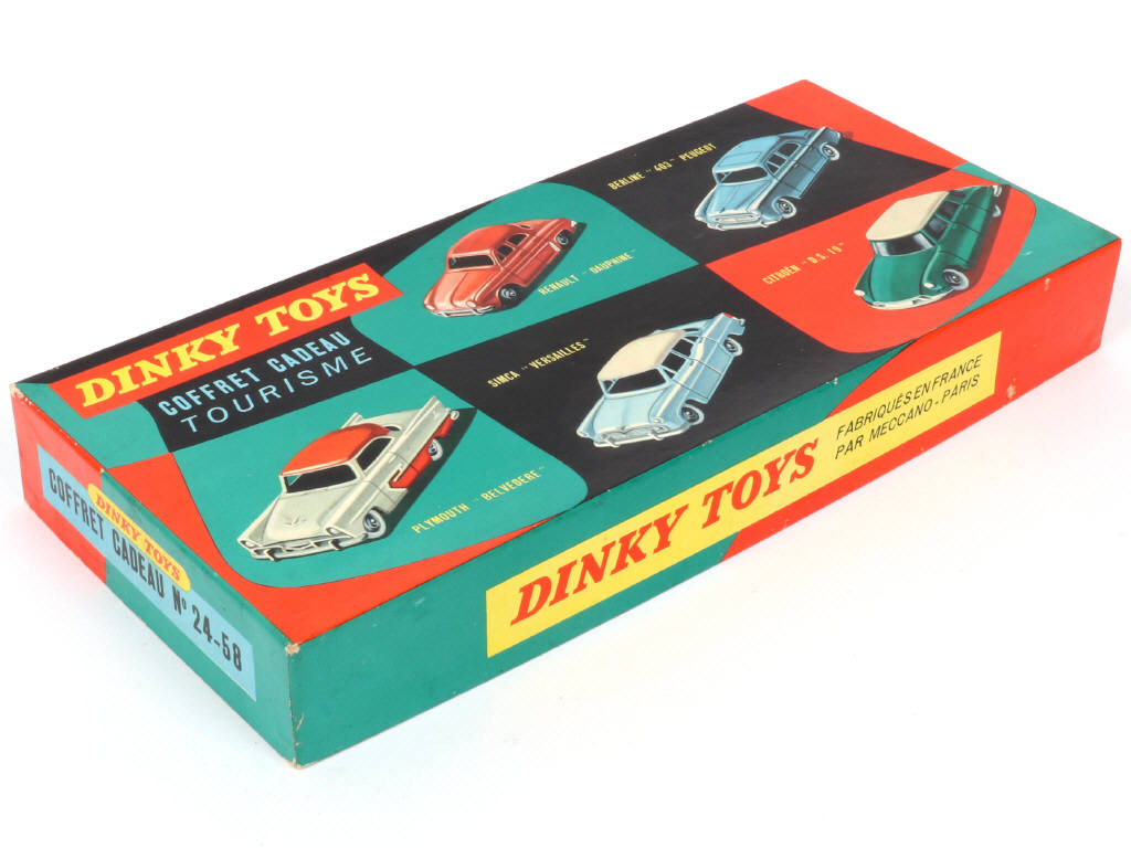 Lot 338 - DINKY TOYS (FRANCE) (5)