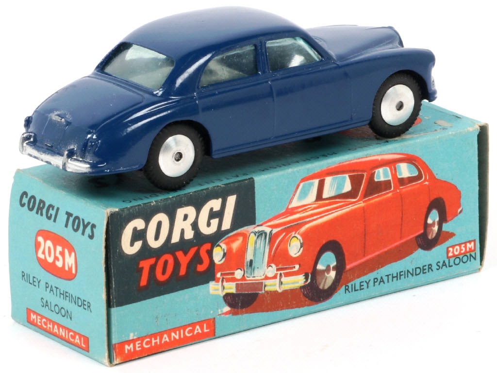 Lot 225 - CORGI TOYS (GB) (1)