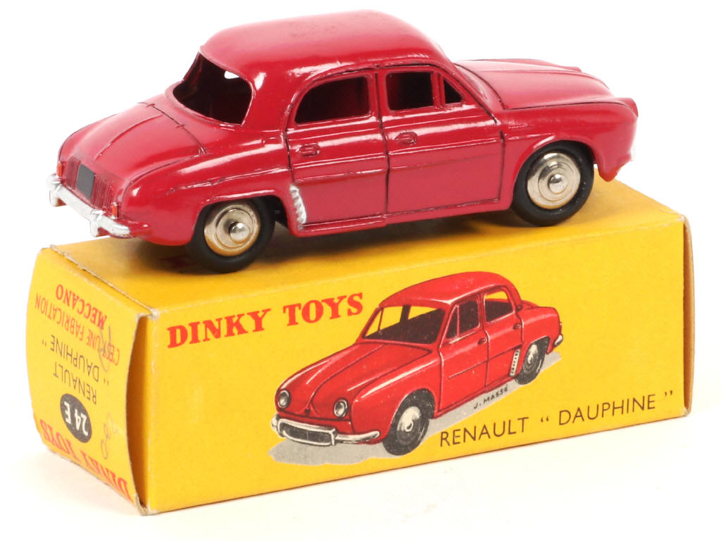 Lot 379 - DINKY TOYS (FRANCE) (1)